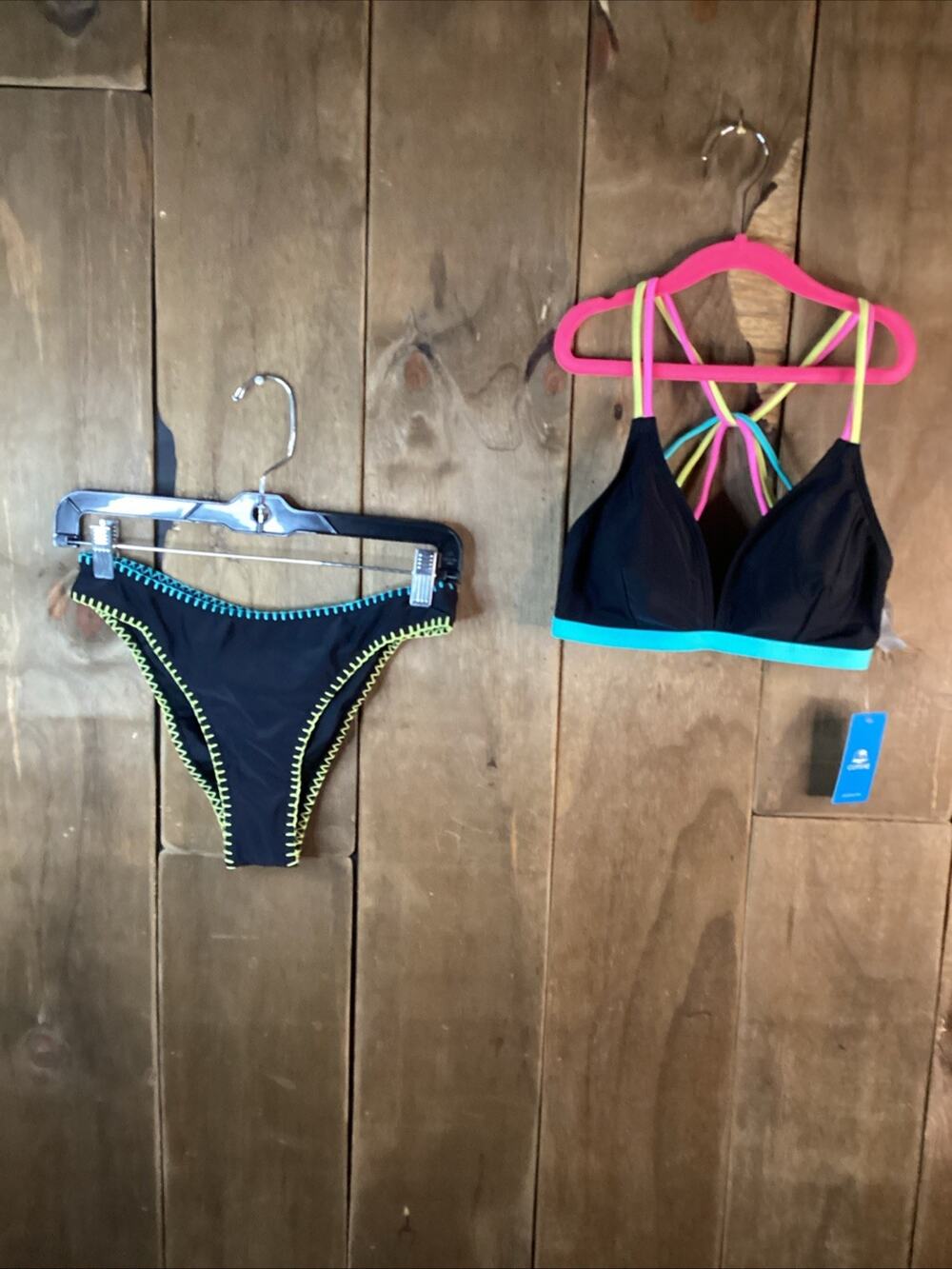 Cupshe Women’s Black And Neon Bikini Size Small